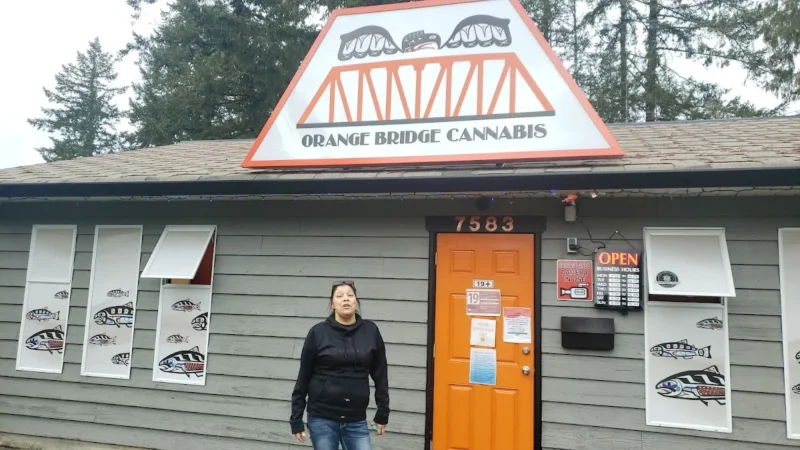 Tseshaht Market – Western Nations Gas Bar