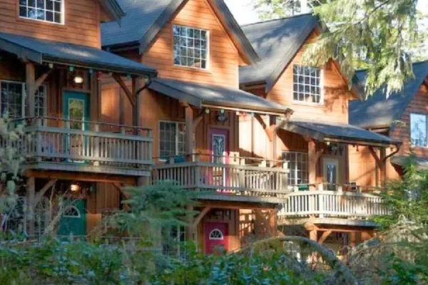 The Cabins at Terrace Beach