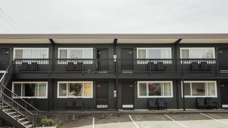 Rebranded as Ucluelet Wildwood Inn