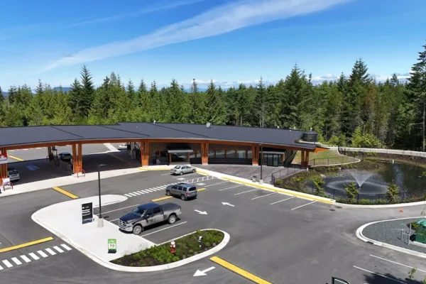 Petro Canada Kwalikum Crossing