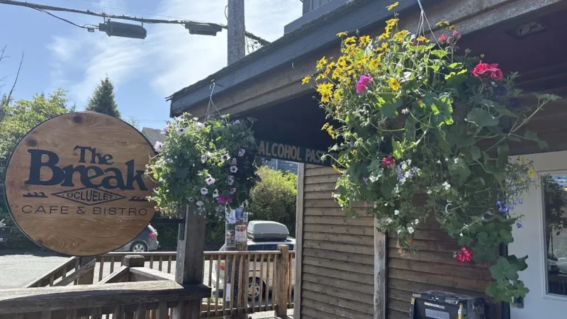 The Break Cafe & Bistro