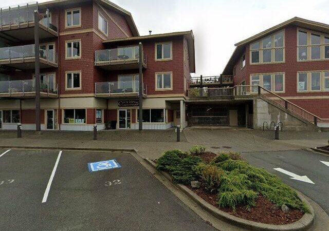 Cap’n Hook Cappucino and Fishing Gear