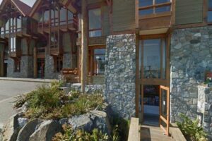 Huu-Mees Ma-As Cedar House