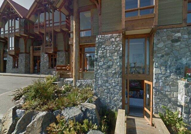 Huu-Mees Ma-As Cedar House